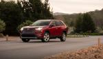 Toyota RAV4 Limited Hybrid 2018 года (NA)